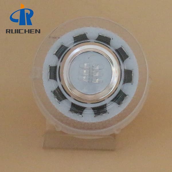 <h3>Reflective Road Stud Made in Chinese Factory</h3>
